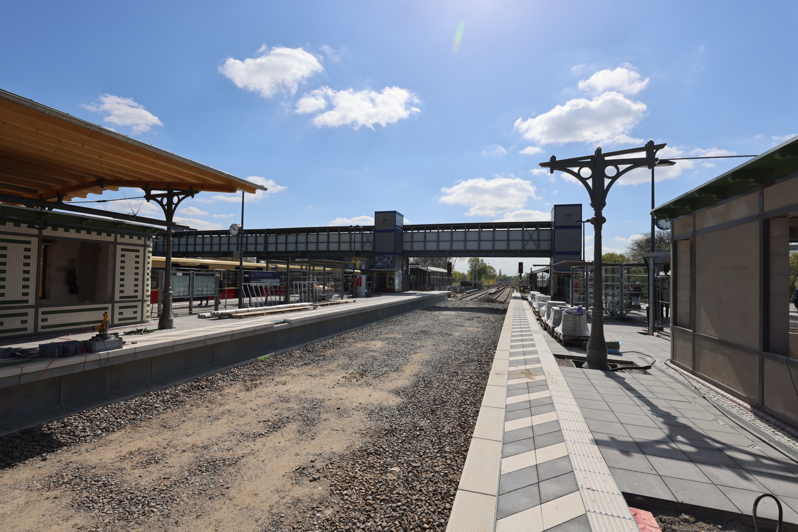 Bahnhofsbau am Bahnhof Schöneweide in Berlin.