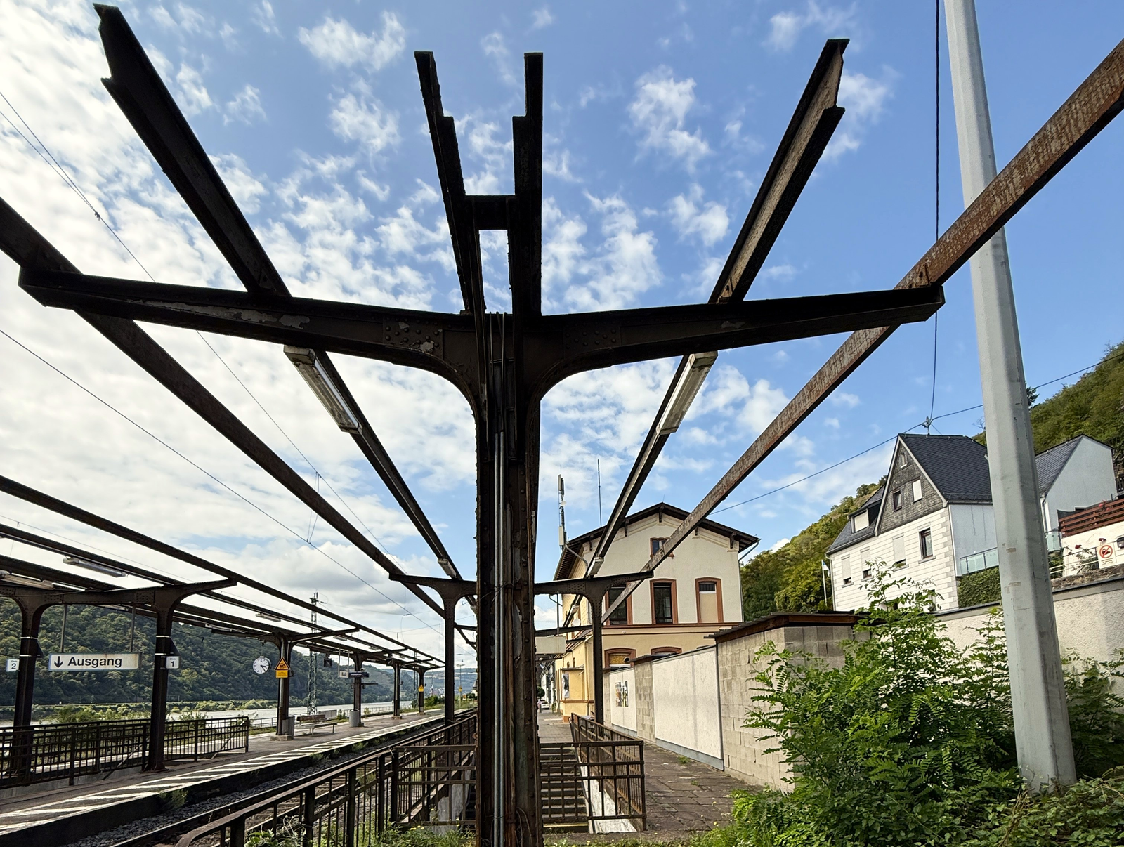 Bahnstrecke am Rechten Rhein